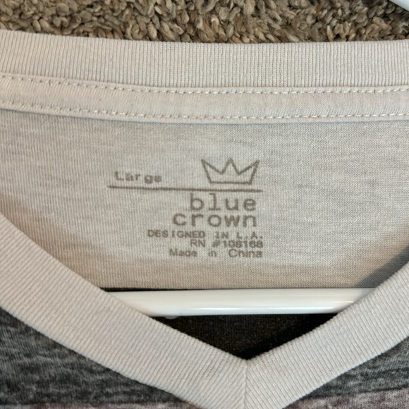 Blue Crown V neck striped tee - Picture 2 of 3